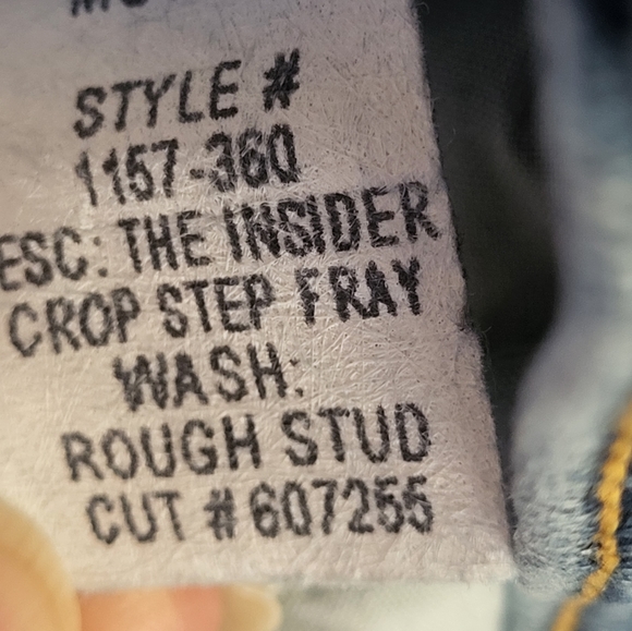 MOTHER The Insider Crop Step Fray Studded Size 26 Rough Stud Jeans - Picture 14 of 16